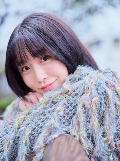 HKT48市村愛里「別冊ヤングチャンピオン」水着グラビア