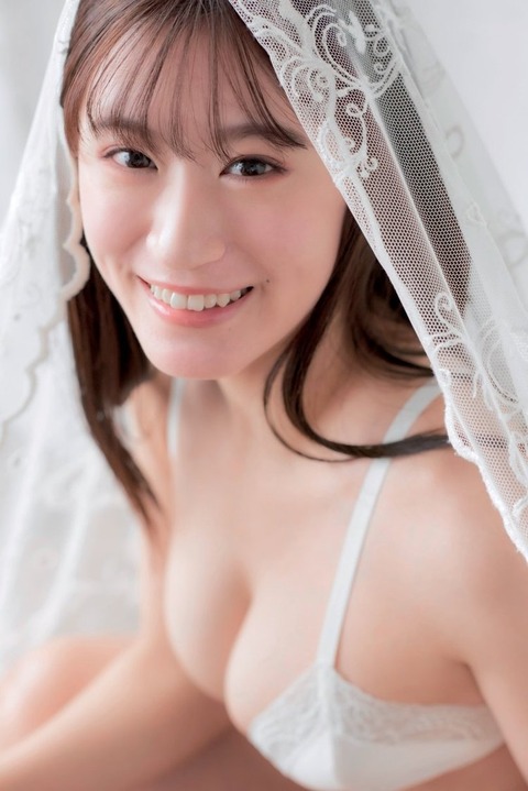 NMB48上西怜FLASH水着グラビア