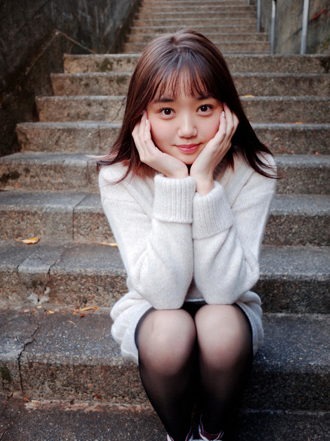 江野沢愛美週プレ水着グラビア