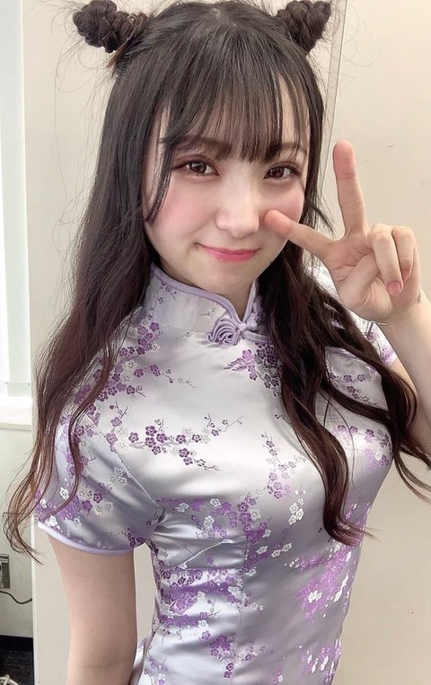 NMB48折坂心春