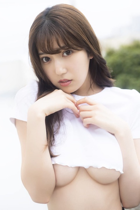 阿部なつき1st写真集「i am natsuki」水着&ランジェリー姿カット