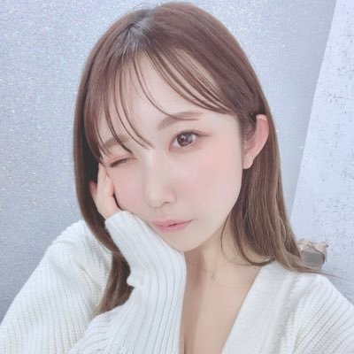 大河もも
