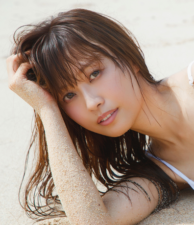 西澤由夏1st水着写真集