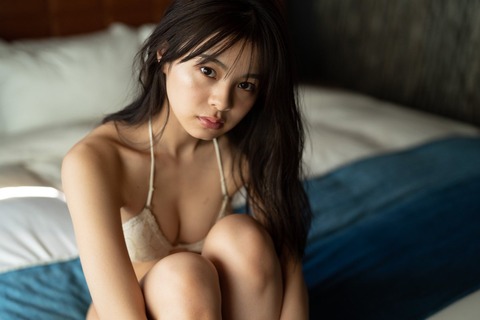 NGT48本間日陽水着グラビア