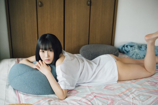中川美優FLASHデジタル写真集「酒のち、酒。 」