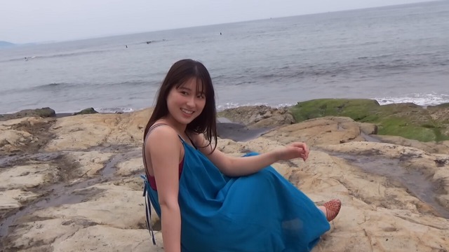 新人女優の市原菜夏ヤンマガ初グラビア (4)