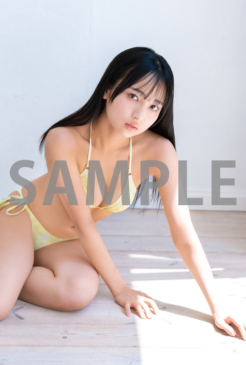 NMB48田中れいBOMB水着グラビア