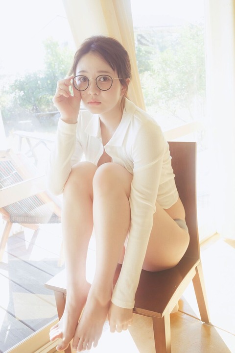 SKE48江籠裕奈1st水着写真集『わがままな可愛さ』