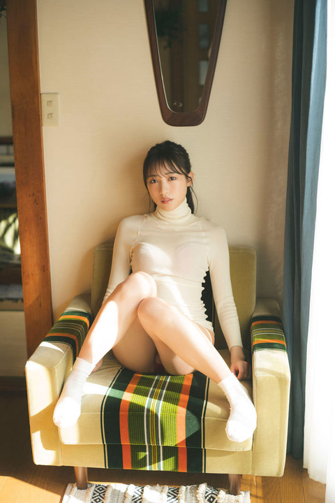 元NMB48横野すみれランジェリーグラビア