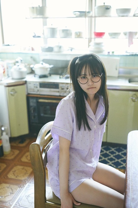 STU48中村舞1st写真集