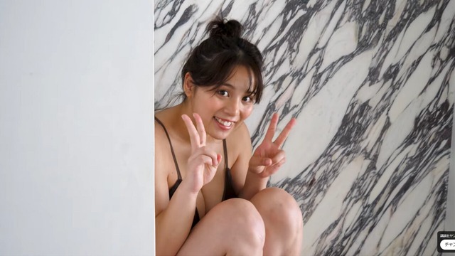 山岡雅弥の水着グラビアby加賀翔(かが屋) (11)