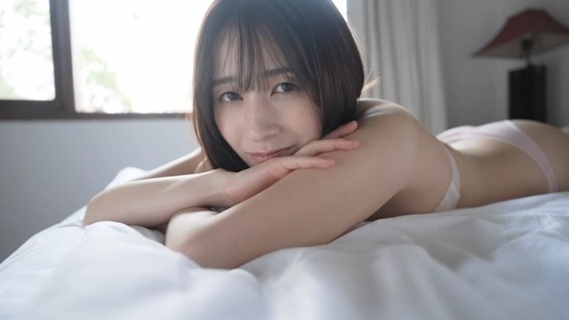 元AKB48佐々木優佳里イメージDVD「君と、ゆかり」 (8)