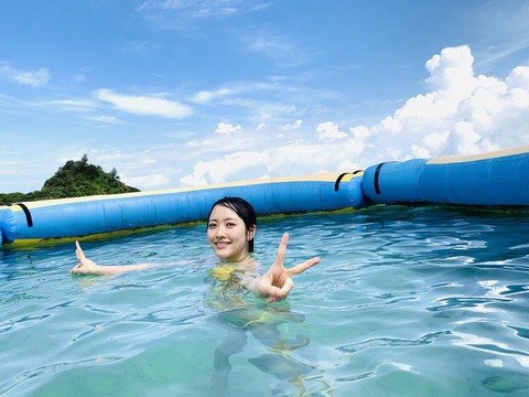 STU48石田千穂1st水着写真集「檸檬の季節」