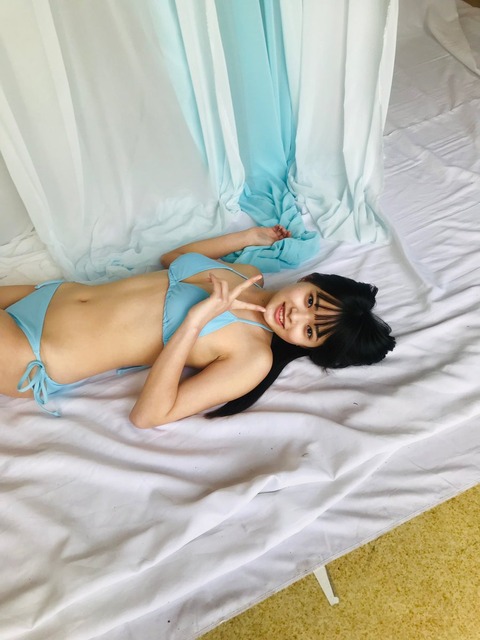 小森香乃ヤンジャン制コレ24初水着グラビア