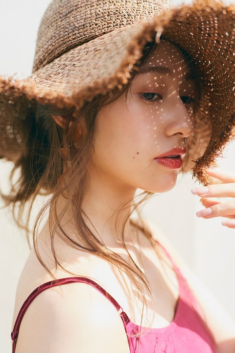 元乃木坂46桜井玲香ランジェリー写真集
