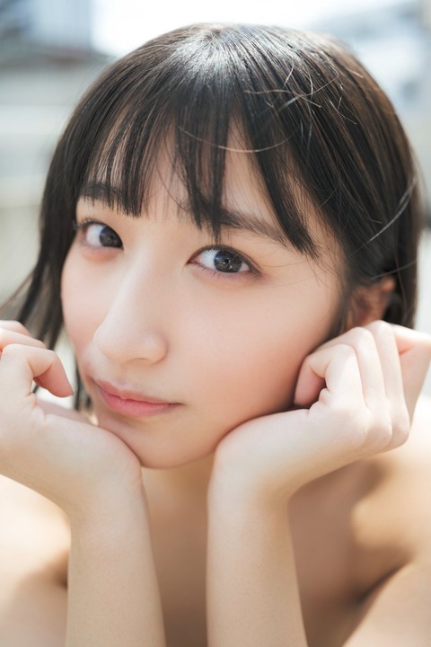 水野瞳水着グラビア