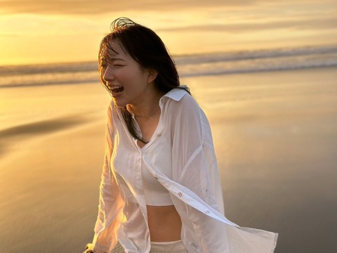 青山なぎさ1st写真集『Nagisa』