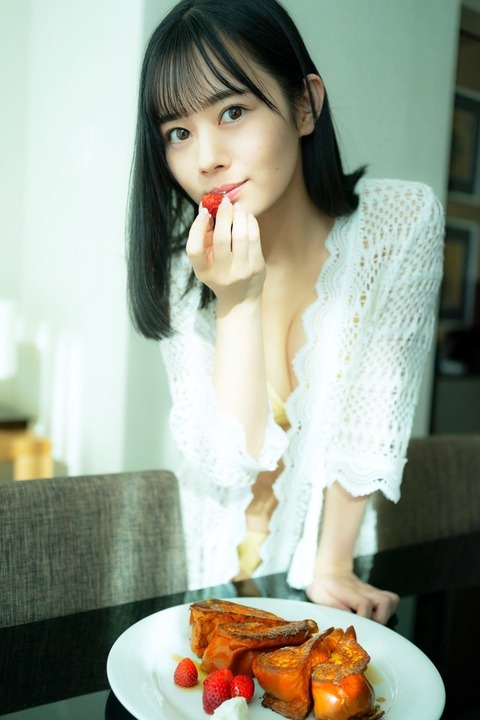 #ババババンビ近藤沙瑛子水着グラビア