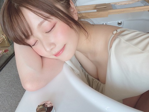 小日向ゆか水着グラビア