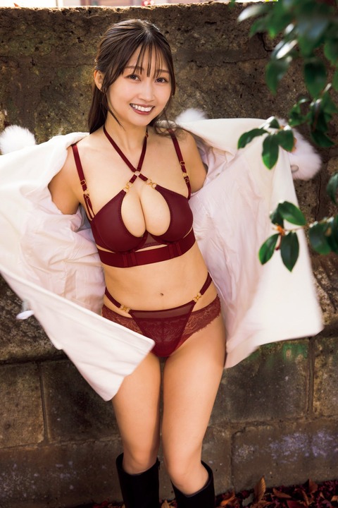 パクチー水着グラビア
