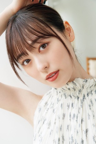 まいんちゃんこと福原遥(24)、フォトブックの画像が大人すぎるww朝ドラ「舞いあがれ！」ヒロインが凛とした美しさを披露！過去の写真集水着カット有