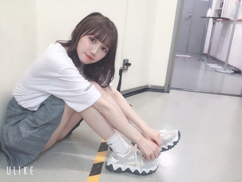青葉ひなり水着グラビア