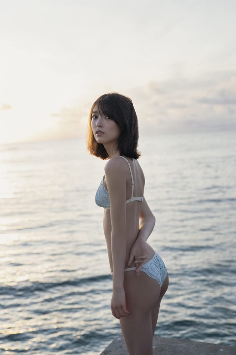 工藤美桜1st水着写真集「KIMINOMIO」