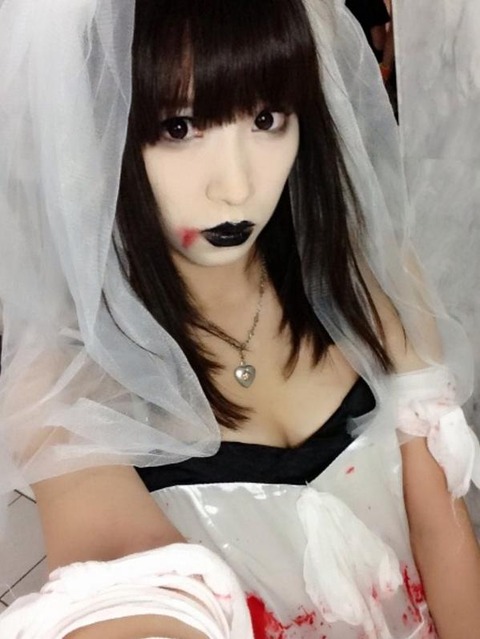 井澤詩織SEXYコスプレ