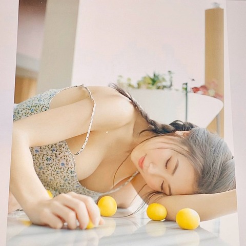 HARUKAのFカップ水着グラビア
