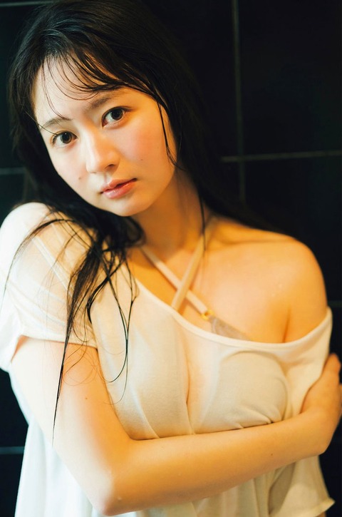 江籠裕奈3rd写真集2