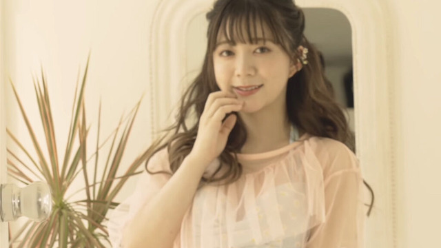 伊藤彩沙1st写真集 AYASA SHOCK!!