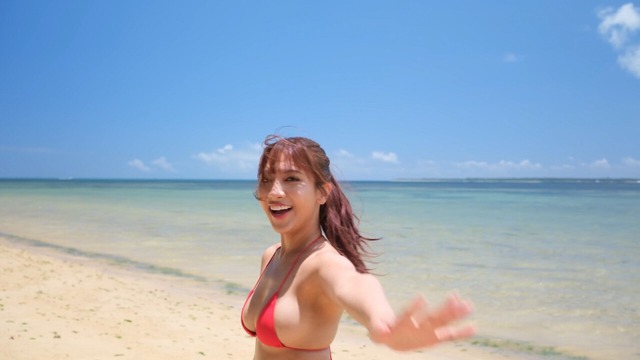 小山ありすイメージDVD「ID」 (1)