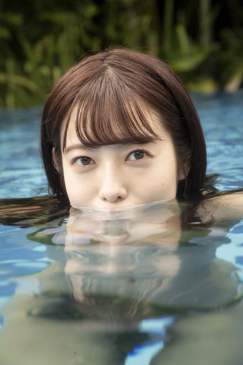 乃木坂46 斉藤優里写真集「7秒のしあわせ」