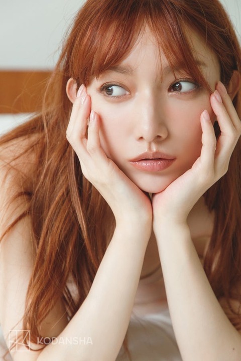 後藤真希の最新写真集「ramus」ランジェリー姿
