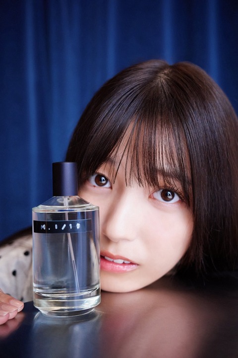 乃木坂46五百城茉央1st写真集「未来の作り方」