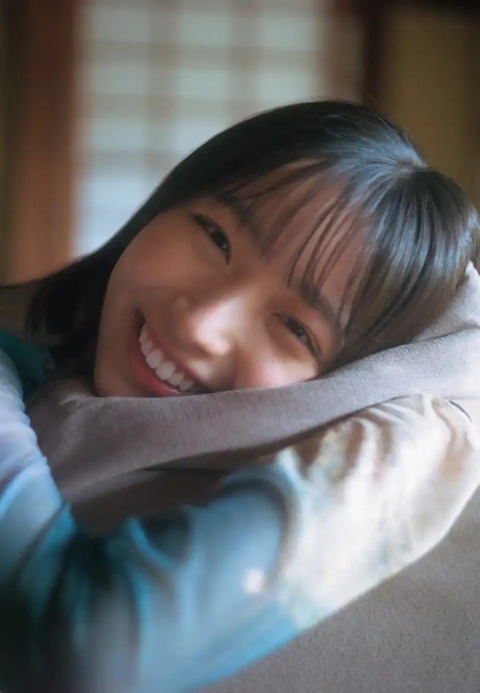 日向坂46大野愛実「週刊少年マガジン」グラビア (3)