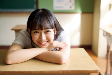 入間ゆいイメージDVD「初恋宣言」