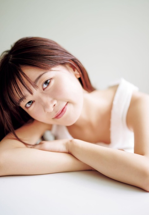 Liella!鈴原希実ヤンジャン初ソログラビア