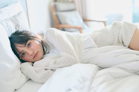 水野舞菜1st写真集水着カット