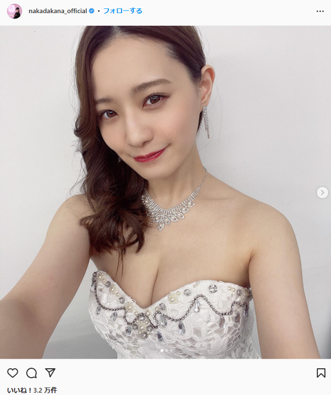 プロ麻雀士中田花奈セクシードレス姿