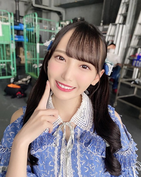 =LOVE、≠ME「#いいツインテールの日 」