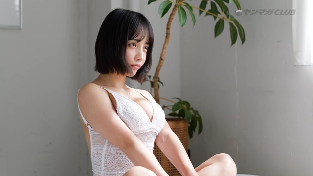 INUWASI はのんまゆ すずめヤンマガ水着グラビアメイキング (6)