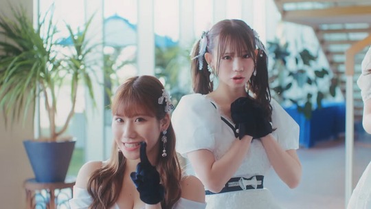 NMB48「渚サイコー!」水着MV (2)