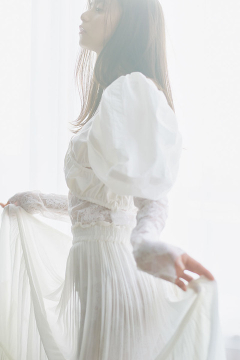 齋藤飛鳥写真集「ミュージアム」先行カット