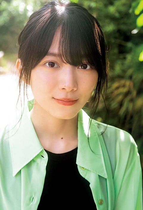 櫻坂46森田ひかるグラビア