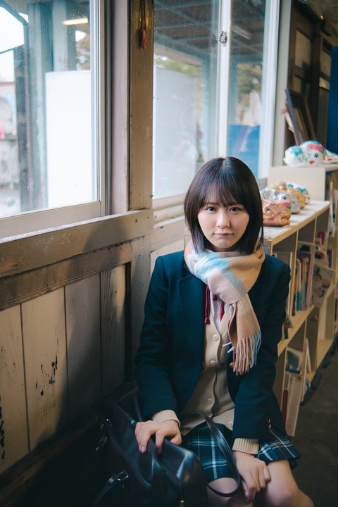 尾木波菜1st写真集 おぎはな