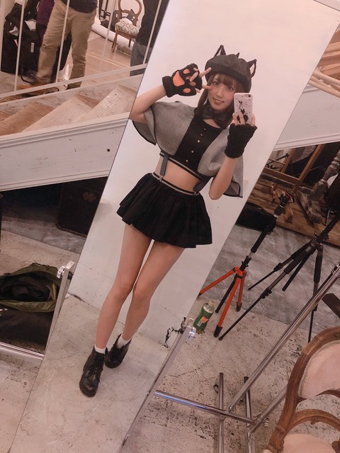 脚が本体のコスプレイヤーアイドル紗雪