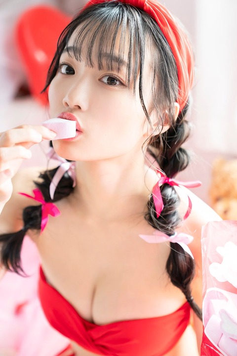 #ババババンビ岸みゆ水着グラビア