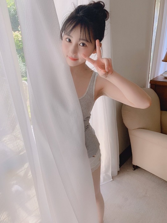 HKT48田中美久セクシーグラビア