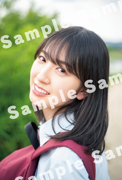 日向坂46金村美玖1st水着写真集『羅針盤』ネット書店特典ポストカード